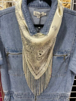 Bandit Babe Fringe Bandannas -Western Fashion Clothing AD260263 A5CE 453B 9366 A43A9223E7B7 1 105 c