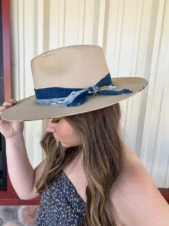 Strapless Jumper By Saints & Hearts -Western Fashion Clothing B28DA028 4444 410F AFBD 077737CB8C94 1 105 c 1