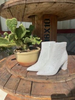 Steve Madden Betsey Johnson SB Cady Rhinestone World Bootie (Continued) -Western Fashion Clothing IMG 1108 6db27422 a6a1 4ba4 a6b6 67b8781d4637