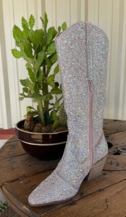 Night Out In Nashville Bling Boots -Western Fashion Clothing IMG 1353 5b8545bb daab 40de 8683 6f760d68b6fc