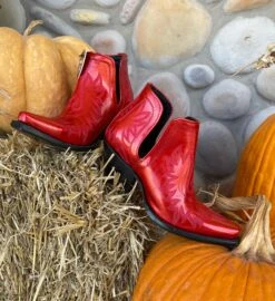 Queen Of Hearts Red Ankle Booties -Western Fashion Clothing IMG 2058