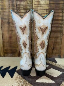 Corral Vintage Vibe Boots -Western Fashion Clothing IMG 7595 b4d867ab 7d67 4490 978b 551af16da1ef 1