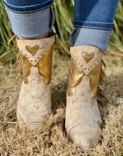 Old Gringo Leylani Bootie 9 Old Gringo Leylani Bootie -Western Fashion Clothing image 600b2e5d 61e9 4631 88e7 99673095a933