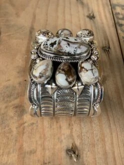 Crazy Horse Turquoise Set 10 Crazy Horse Turquoise Set -Western Fashion Clothing image 8bf8f03b 6c4a 426e 928b aee05889ec8e 1